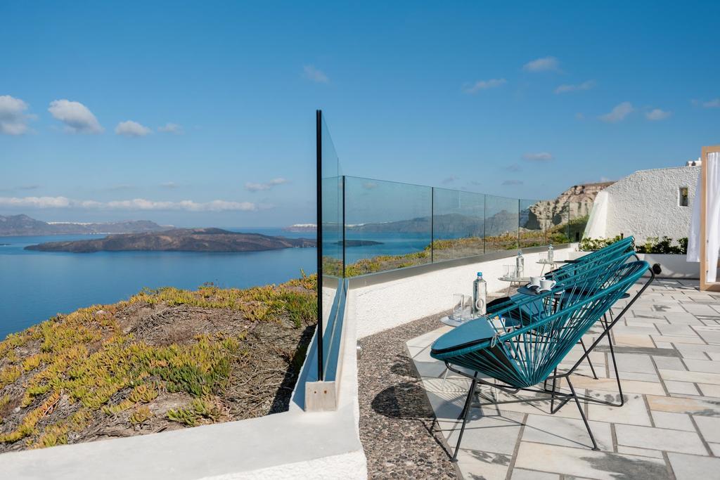 Caldera's Dolphin 4*