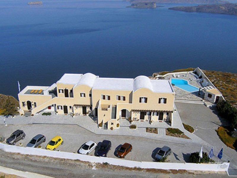Caldera's Dolphin Мегалохори